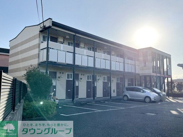 レオパレスヴィルヌーブの物件外観写真